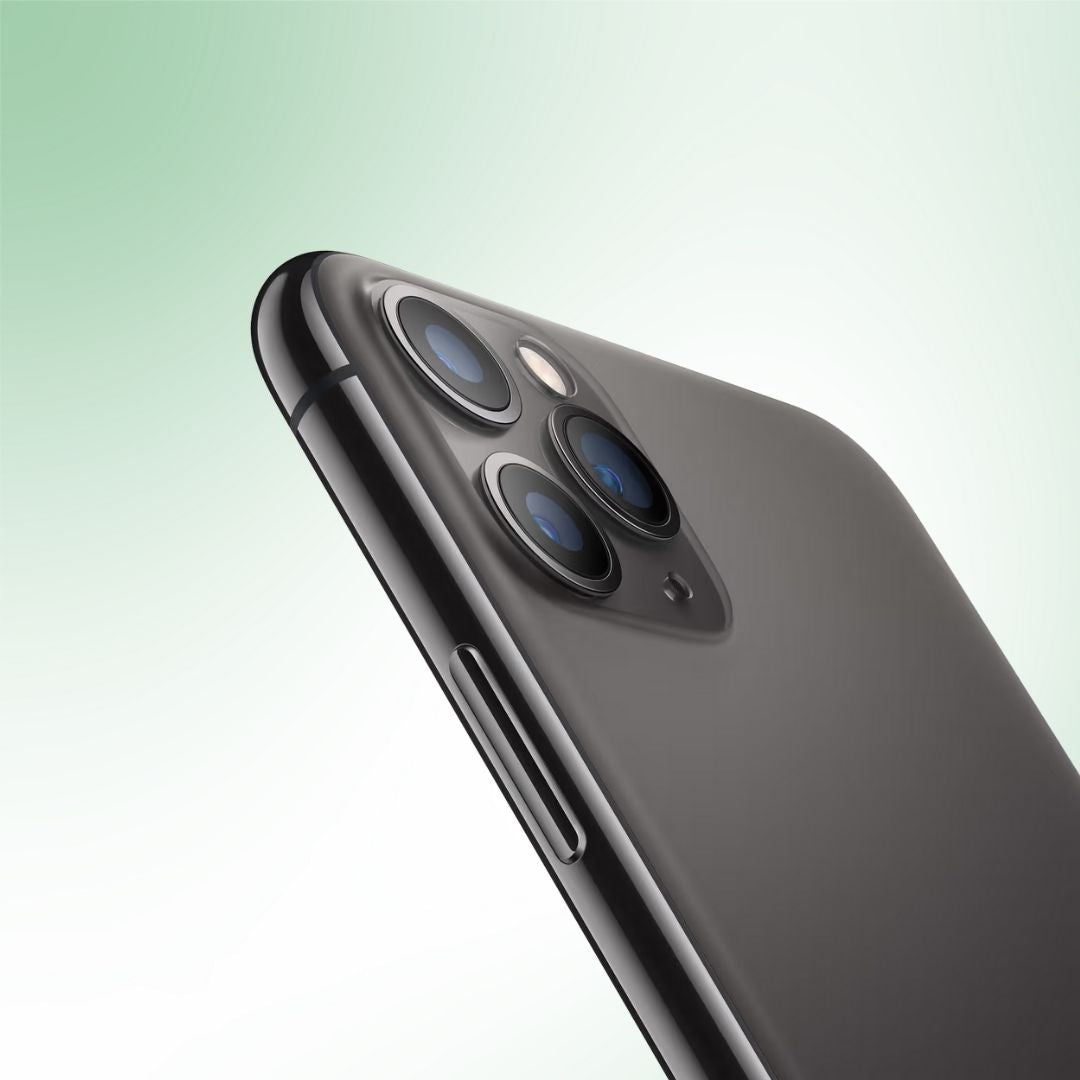 iPhone 11 Pro (A2215)